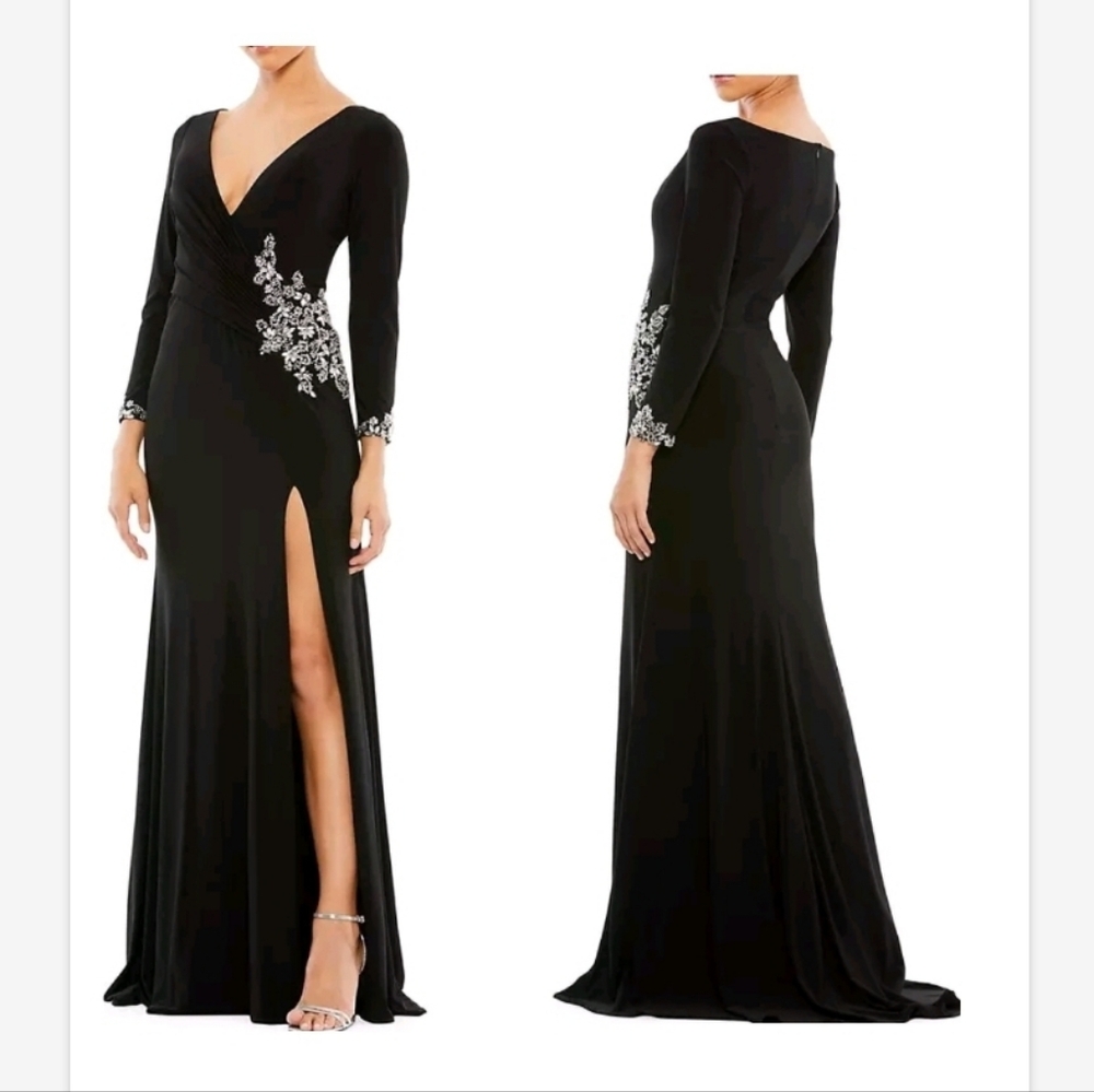 NWT Mac Duggal Black Faux Wrap Long Sleeve Gown w/ Appliqué Detail Sz 6